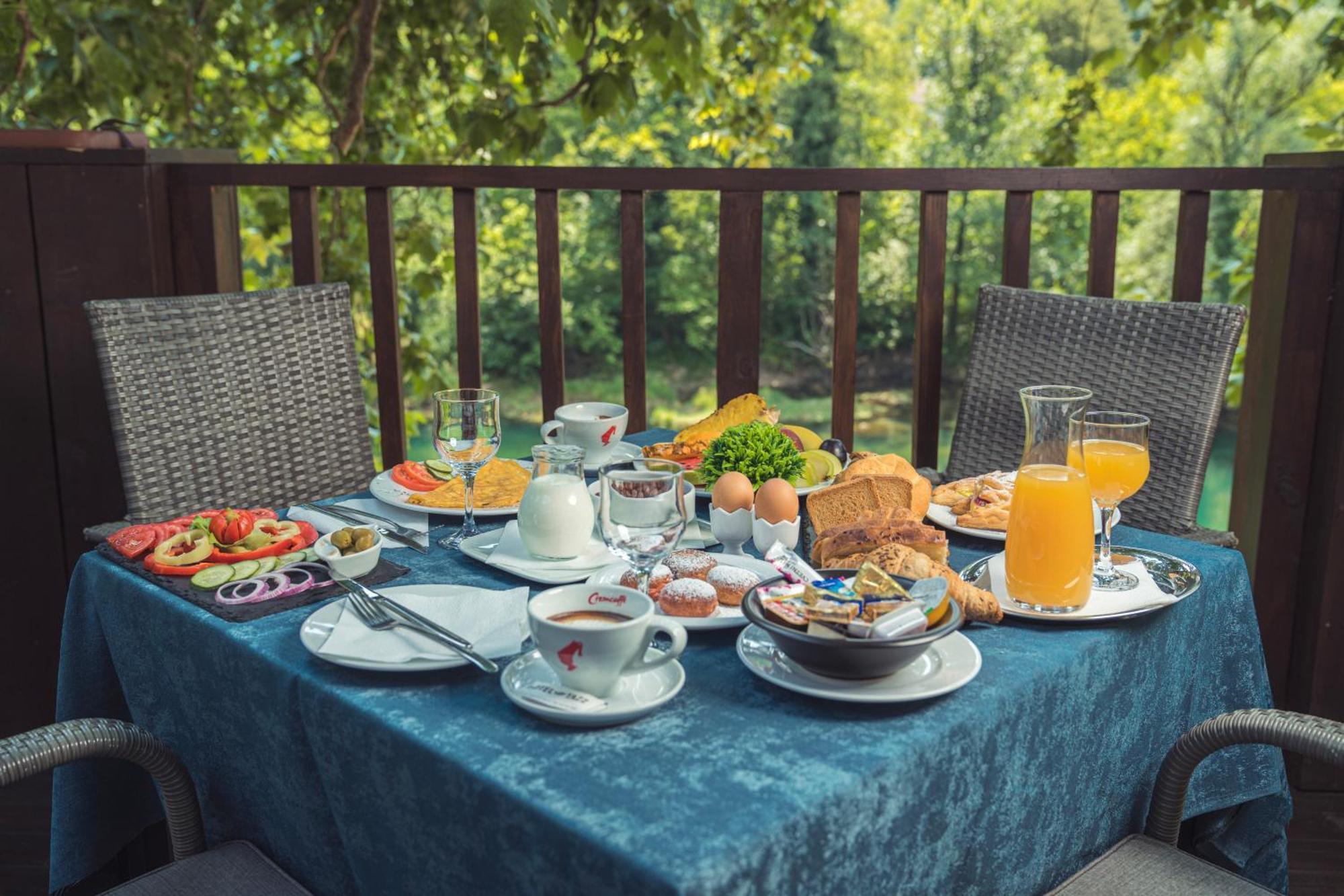 Hotel Tazz - River Front Oasis Collection Bihać Exteriér fotografie