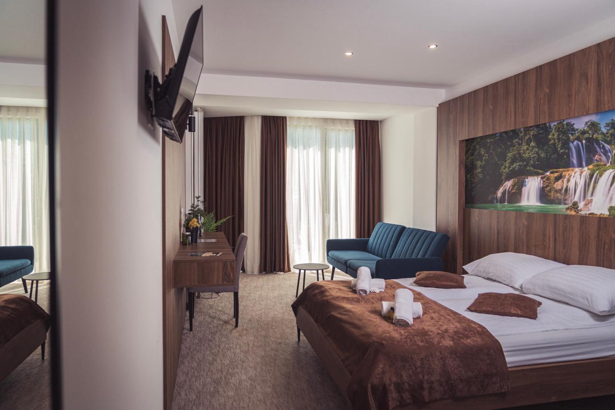 Hotel Tazz - River Front Oasis Collection Bihać Exteriér fotografie