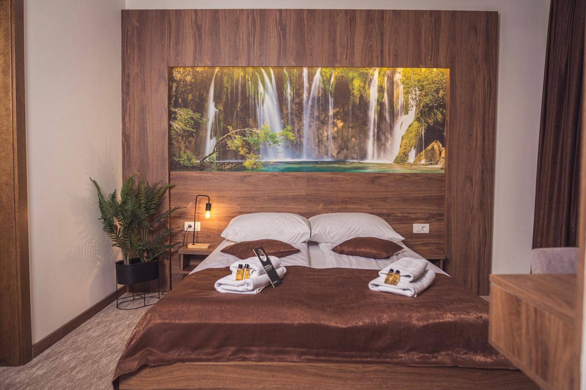 Hotel Tazz - River Front Oasis Collection Bihać Exteriér fotografie